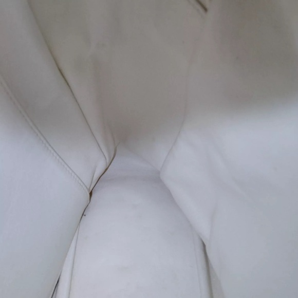 CHANEL Quilted Tote Bag - Picture 10 of 12